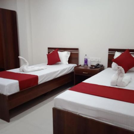 Hotel Haren Grand Guwahati Buitenkant foto