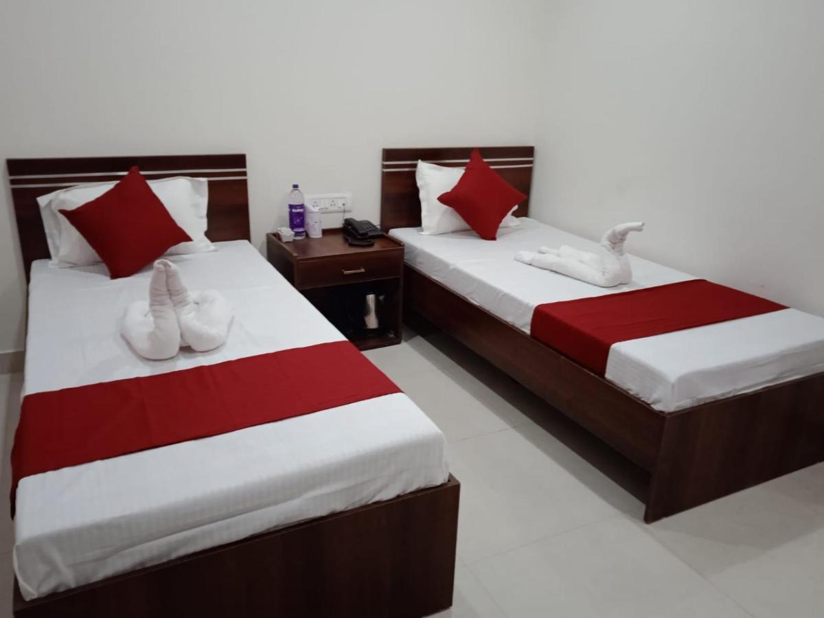 Hotel Haren Grand Guwahati Buitenkant foto