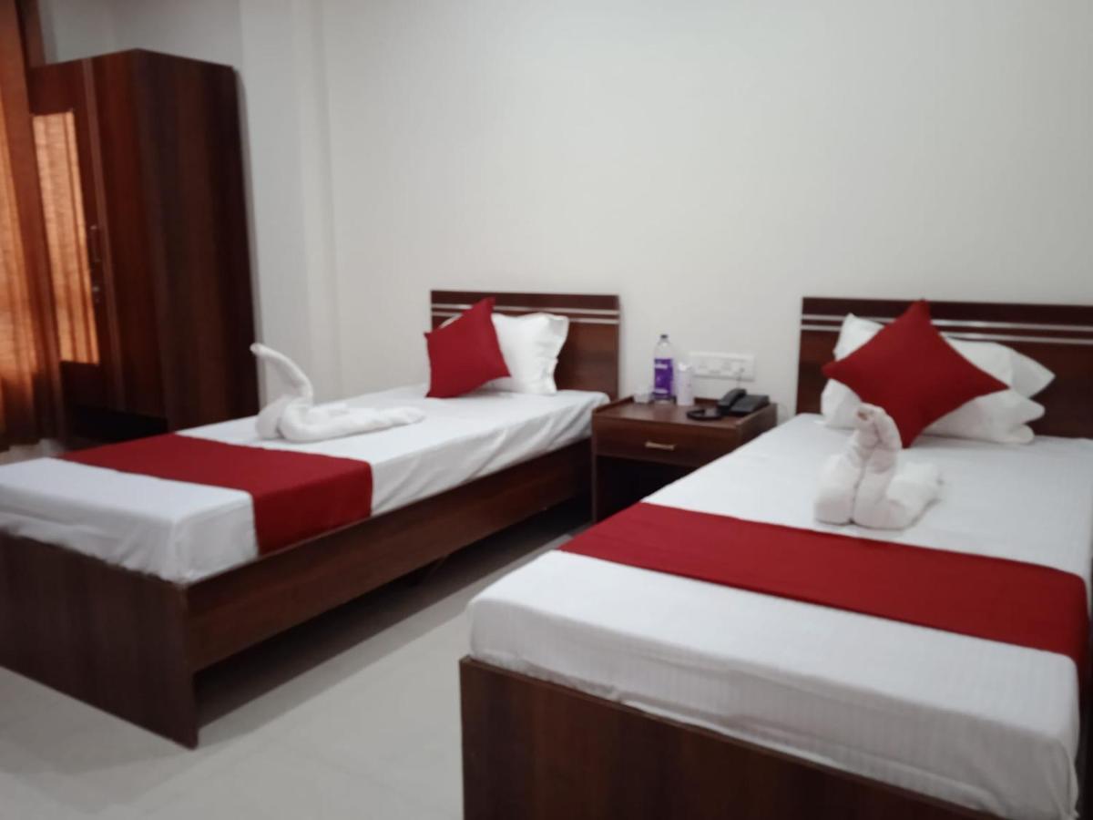 Hotel Haren Grand Guwahati Buitenkant foto